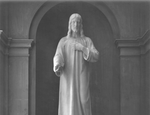 100 Jahre Salvator- Eine Statue im Mutterhaus in Rom